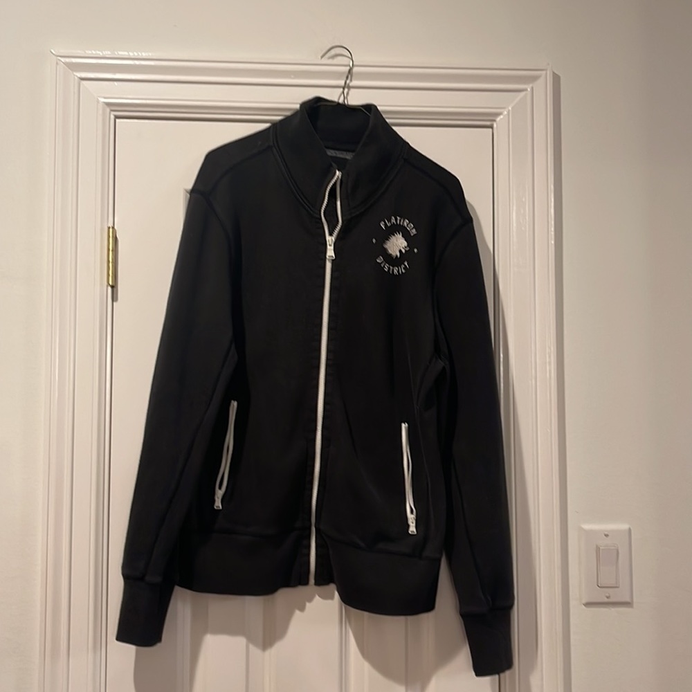 Express medium size thick fleece front open zipper very warm dark blue color